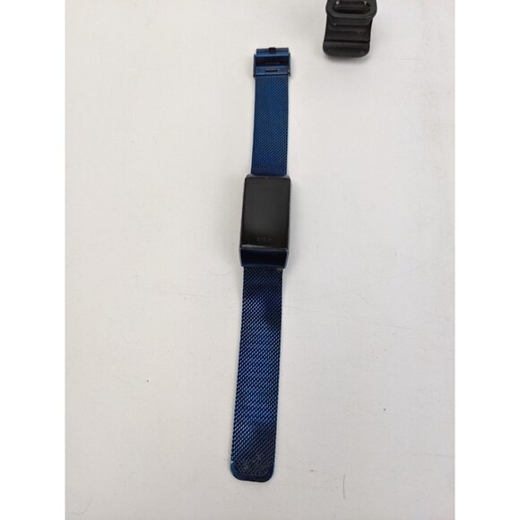 Fitbit Health Tracker Blue w/ Charger - Picture 1 of 7